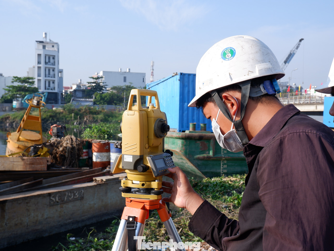 Hoạt động thi công được diễn ra ngay sau khi nhà thầu tiếp nhận mặt bằng gói thầu xây lắp số 10.