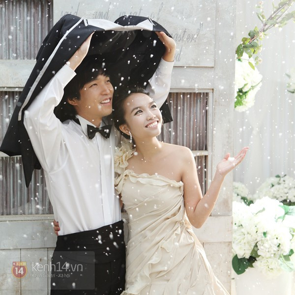 Ảnh cưới của Hương và chồng