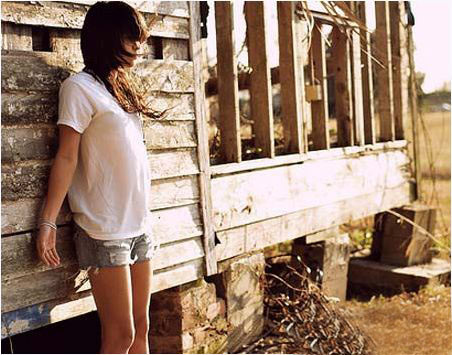 Tôi không thể tập trung vào công việc, luôn sống trong tâm trạng bất an, lo sợ… (Ảnh minh họa)