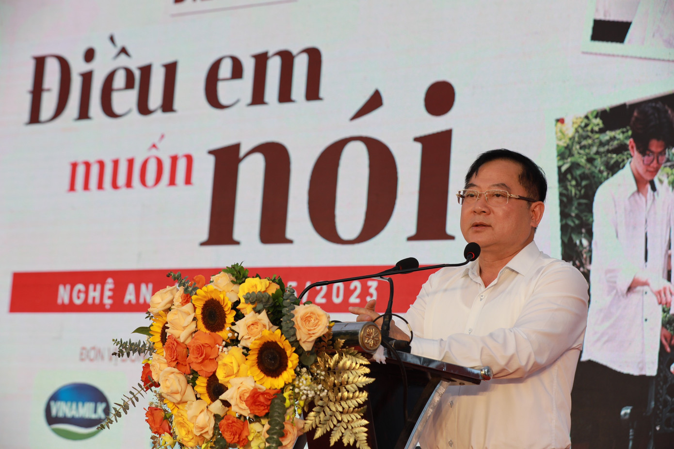 Nhà báo Lê Xuân Sơn - Tổng Biên tập báo Tiền Phong Nhà báo Lê Xuân Sơn - Tổng Biên tập báo Tiền Phong