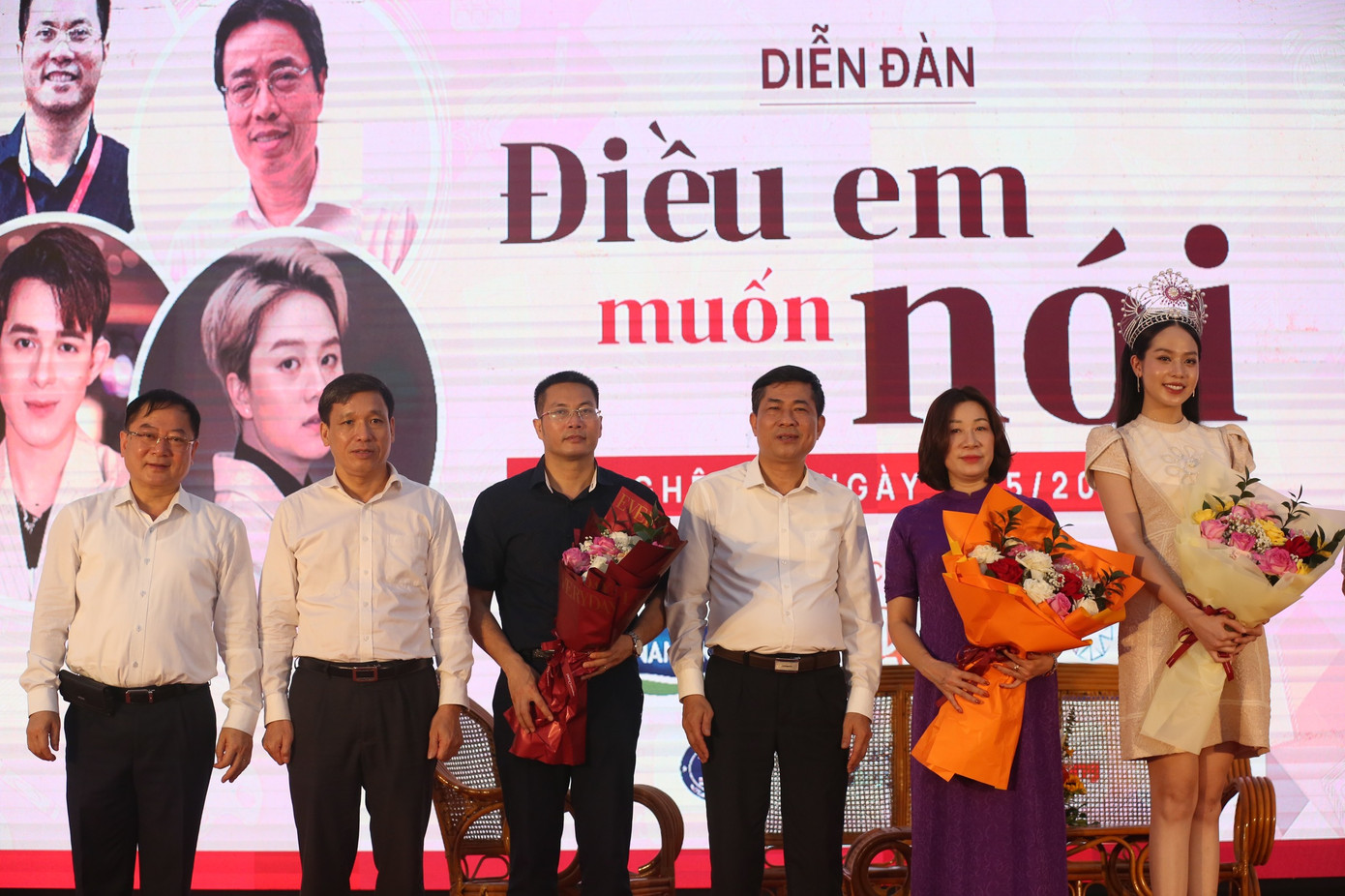 Diễn đàn Điều em muốn nói lần II: Phòng chống bạo lực học đường ảnh 52 Diễn đàn Điều em muốn nói lần II: Phòng chống bạo lực học đường ảnh 52