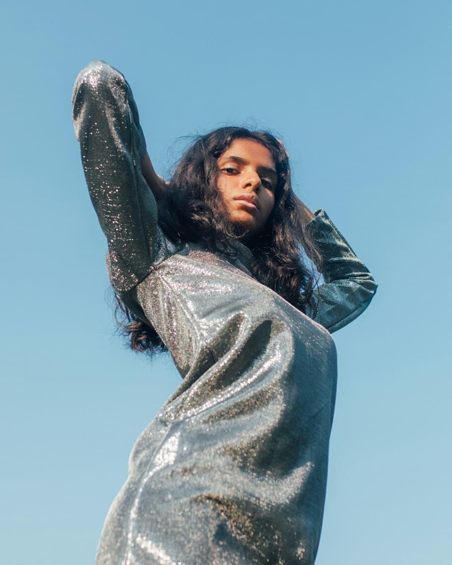 Cô đang là một sinh viên chuyên ngành quản trị kinh doanh và hệ thống thông tin tại trường đại học Singapore Management University.