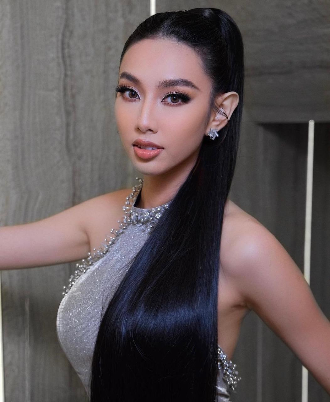 Thuỳ Tiên trong buổi livestream nhận sash Miss Grand Vietnam 2021 chiều 18/9.