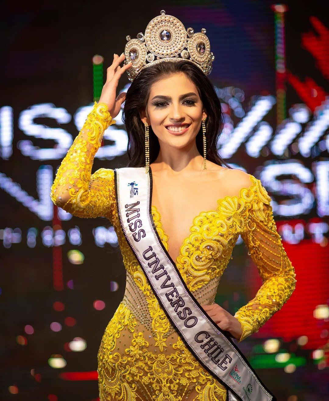 Mới đây, người đẹp Antonia Cristal Figueroa đã đăng quang ngôi vị Hoa hậu Hoàn vũ Chile 2021. Cô sẽ giành quyền đại diện quốc gia tham dự cuộc thi Miss Universe 2021 tổ chức tại Israel vào tháng 12 tới.