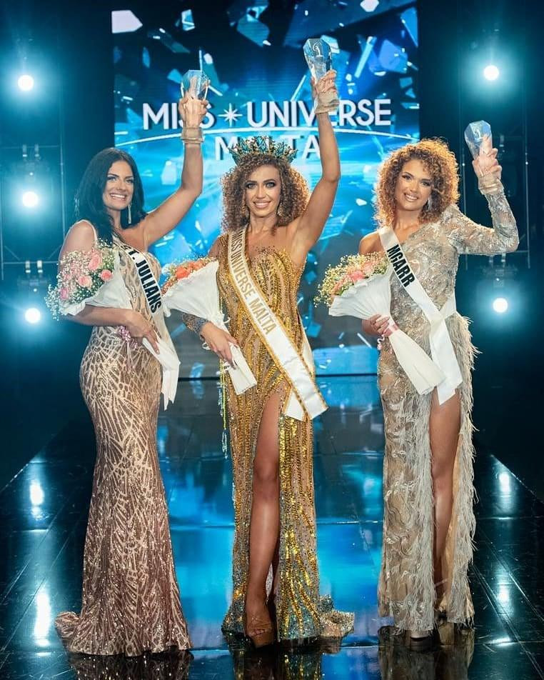 Mới đây, trong đêm chung kết Miss Universe Malta 2021, người đẹp Jade Cini đã đăng quang ngôi vị cao nhất.