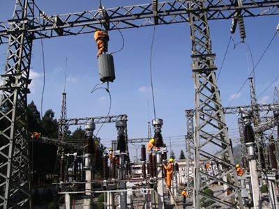 Mạng lưới phân phối điện của EVN. Ảnh: Xuân Phú