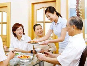 Cả nhà chồng đều ưng cô dâu ở cái nết ngoan hiền