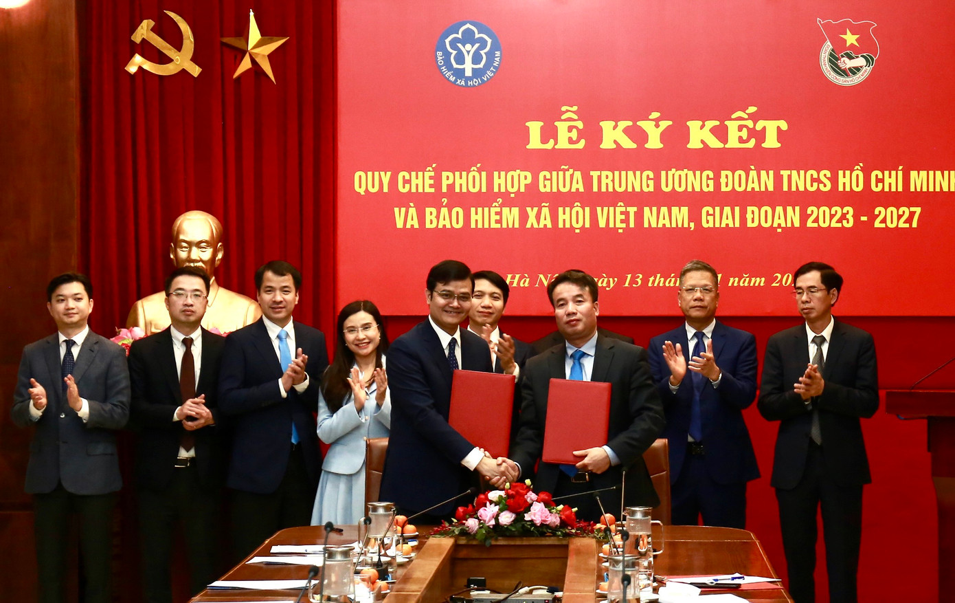 T.Ư Đoàn và BHXH ký kết chương trình phối hợp giai đoạn 2023 - 2027. Ảnh: Bảo Anh