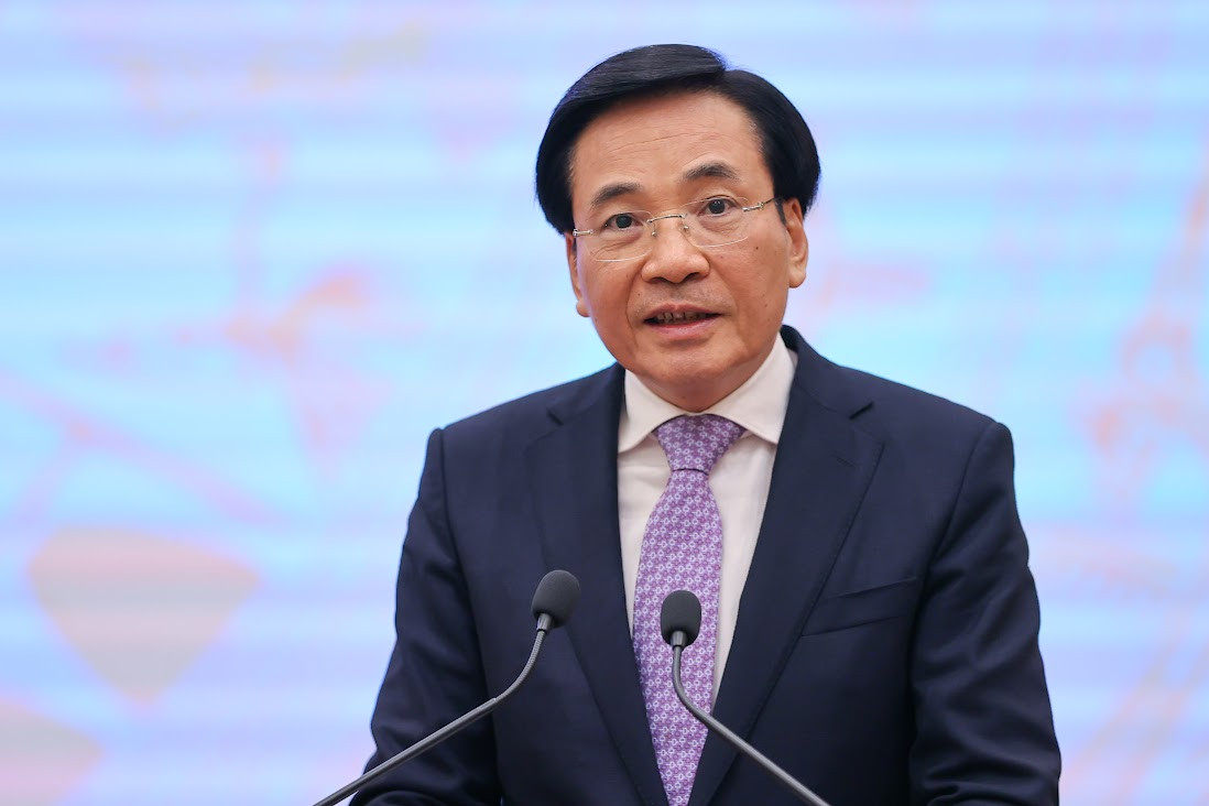 Bộ trưởng, Chủ nhiệm VPCP Trần Văn Sơn. Bộ trưởng, Chủ nhiệm VPCP Trần Văn Sơn.