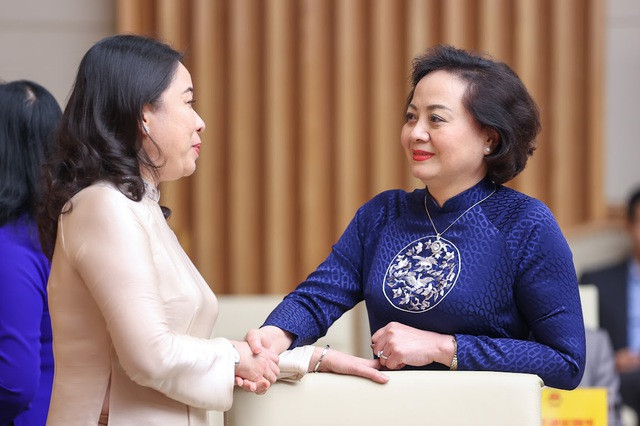 Phó Chủ tịch nước Võ Thị Ánh Xuân và Bộ trưởng Bộ Nội vụ Phạm Thị Thanh Trà tại buổi gặp mặt - Ảnh: VGP/Nhật Bắc