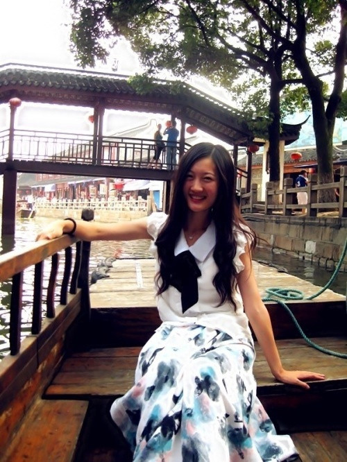 Tập Minh Trạch, cô con gái 9x của Tổng Bí thư ĐCS TrungQuốc, Chủ tịch nước Tập Cận Bình và phu nhân xinh đẹp Bành Lệ Viện. Tập Minh Trạch, cô con gái 9x của Tổng Bí thư ĐCS TrungQuốc, Chủ tịch nước Tập Cận Bình và phu nhân xinh đẹp Bành Lệ Viện