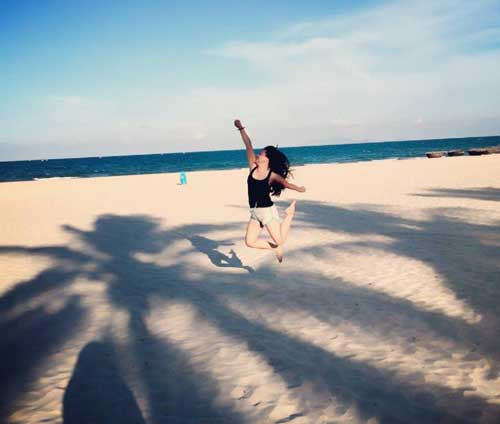  Sau 5 tháng yêu nhau, cô sinh viên xinh xắn gật đầu lên xe hoa 