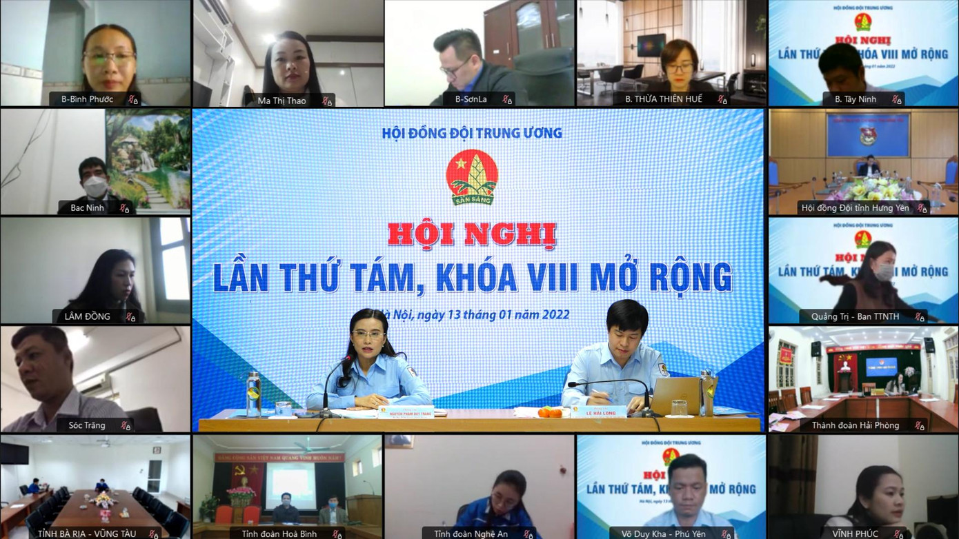 Hội nghị diễn ra dưới hình thức trực tiếp kết hợp trực tuyến. Ảnh: Bảo Anh Hội nghị diễn ra dưới hình thức trực tiếp kết hợp trực tuyến. Ảnh: Bảo Anh