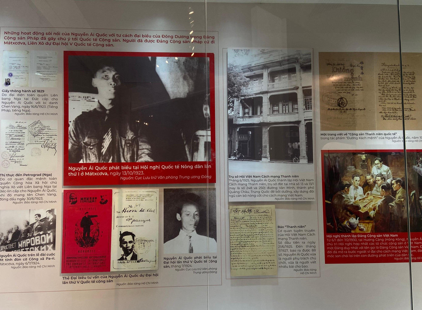 Các tư liệu về Chủ tịch Hồ Chí Minh tại triển lãm