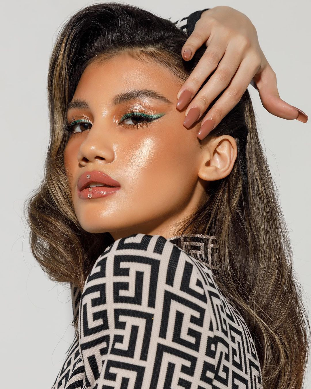 Khán giả Philippines kỳ vọng Nikki De Moura sẽ lập thành tích cao cho Philippines ở Hoa hậu Hòa bình Quốc tế 2023.