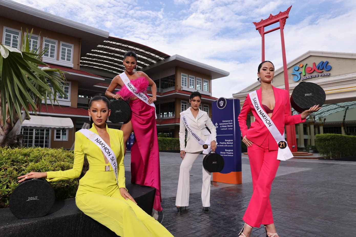 Ngày 10/7, các thí sinh cuộc thi Hoa hậu Hoàn vũ Thái Lan 2023 đã nhập cuộc. Năm nay, cuộc thi có sự tham dự của hơn 50 thí sinh đại diện cho các tỉnh, thành của Thái Lan. Hoa hậu Hoàn vũ Thái Lan được xem là cuộc thi quy mô, chuyên nghiệp, có sức hút nhất nhì tại xứ sở chùa vàng hiện nay.