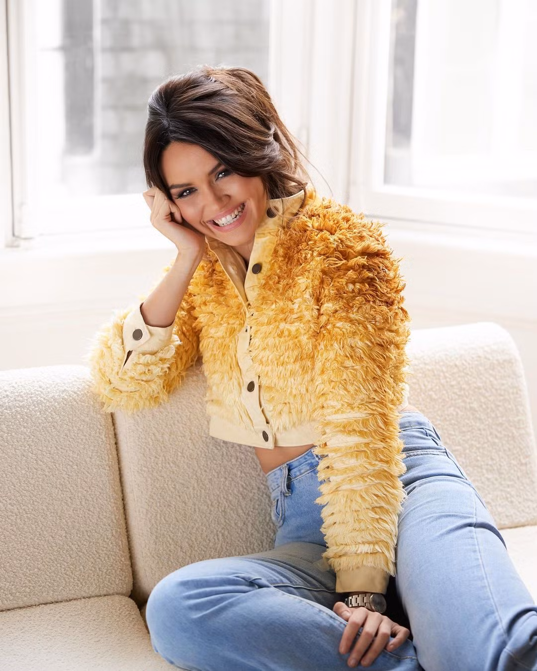 Sau khi đăng quang, Diane Leyre trở thành người nổi tiếng được săn đón vì ở Pháp danh hiệu Hoa hậu Pháp được coi trọng. Cô được mời tham dự nhiều sự kiện.