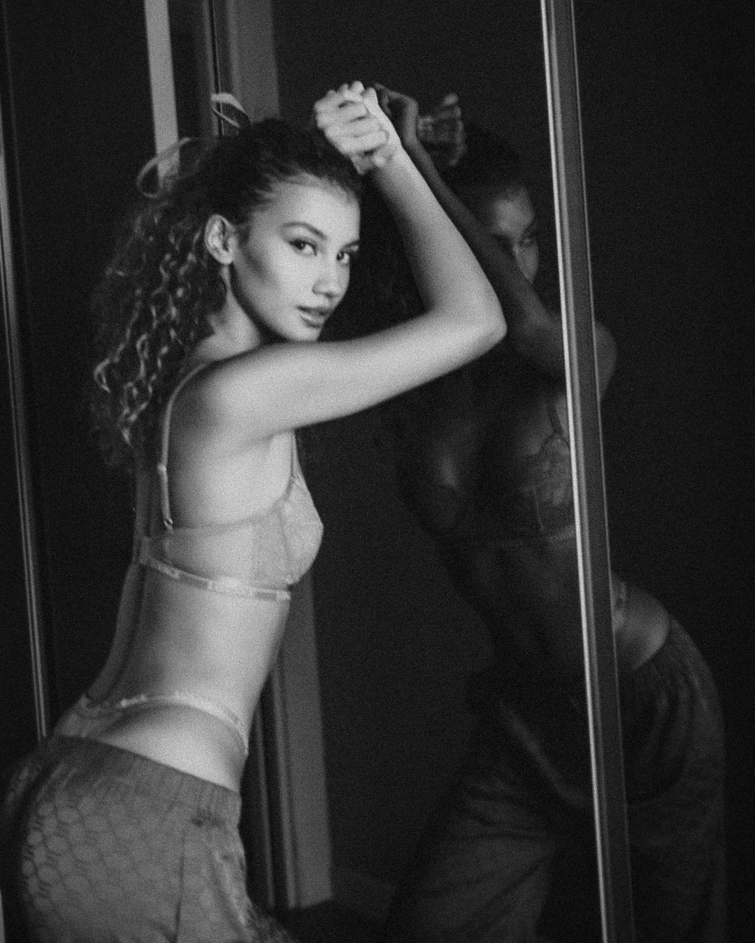 Năm 2022, đại diện Philippines tại Hoa hậu Hòa bình Quốc tế là người đẹp Roberta Tamondong. Roberta Tamondong không được xướng tên vào top 10 trong đêm chung kết, tuy nhiên do người đẹp Mauritius - Yuvna Rinishta bị truất ngôi Á hậu 5 nên Roberta Tamondong được lựa chọn để thay thế.