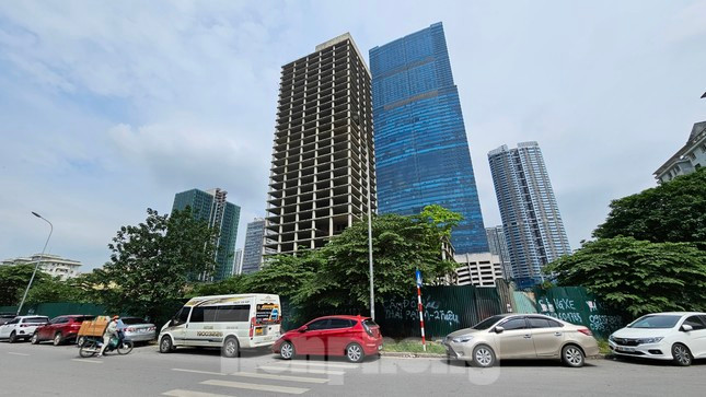 Dự án Keangnam Hanoi Landmark Tower tại khu E6 khu đô thị mới Cầu Giấy, phường Mễ Trì (quận Nam Từ Liêm) của nhà đầu tư Hàn Quốc nằm trong kế hoạch kiểm tra.