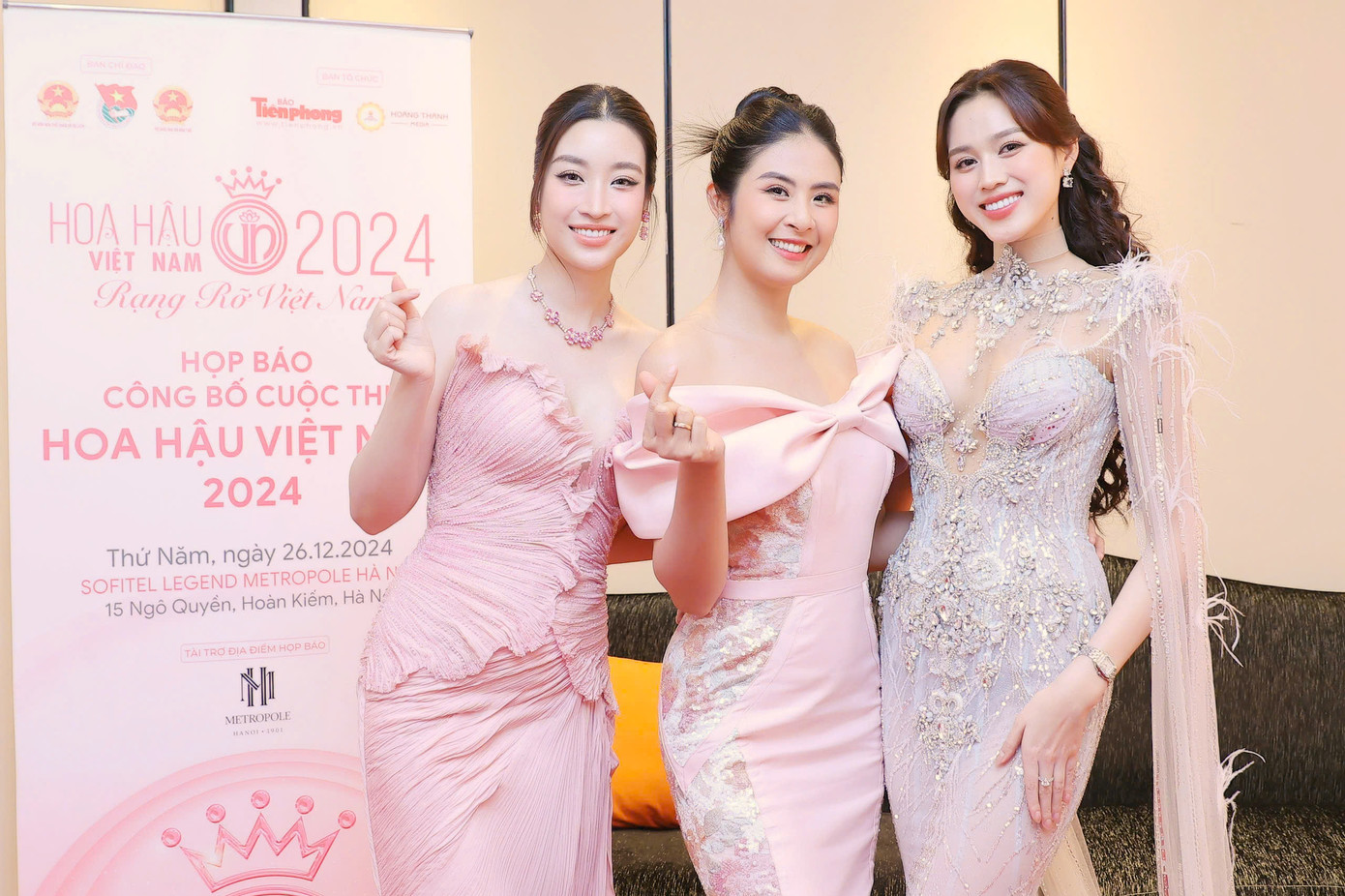Hoa hậu Đỗ Mỹ Linh, Ngọc Hân, Đỗ Thị Hà tại họp báo Hoa hậu Việt Nam năm 2024.
