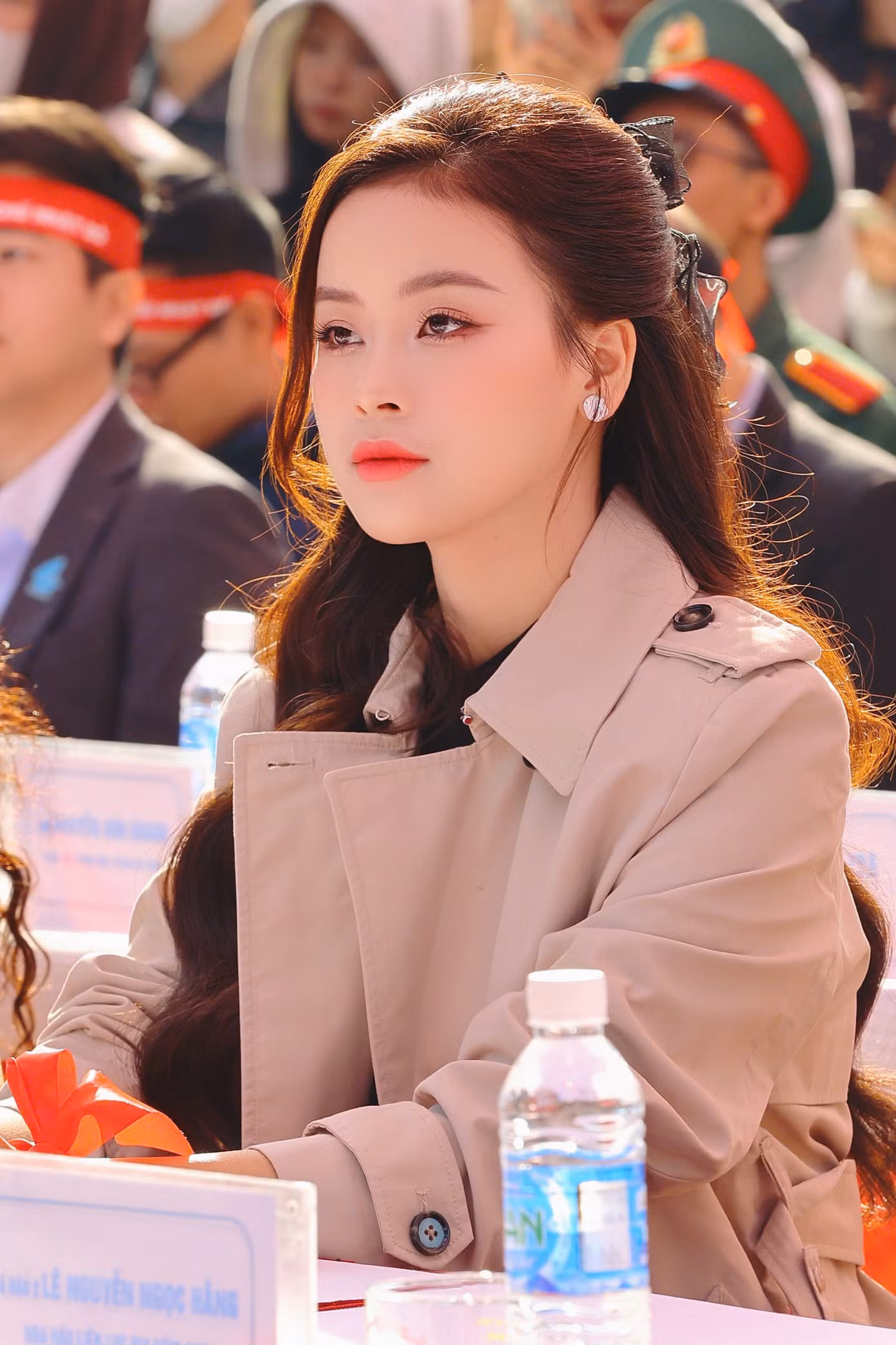 Á hậu 1 Hoa hậu Thế giới Việt Nam 2023 Đào Hiền tích cực đồng hành cùng các hoạt động từ thiện, xã hội của báo Tiền Phong. Năm 2023, cô cũng tham dự ngày hội Chủ Nhật Đỏ lần thứ 16.