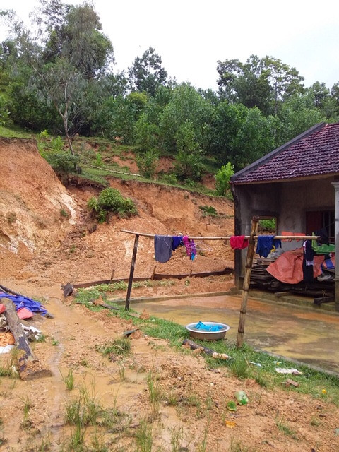 Ảnh hưởng bão số 4: Thanh Hoá mưa lớn, giao thông chia cắt nhiều nơi ảnh 1