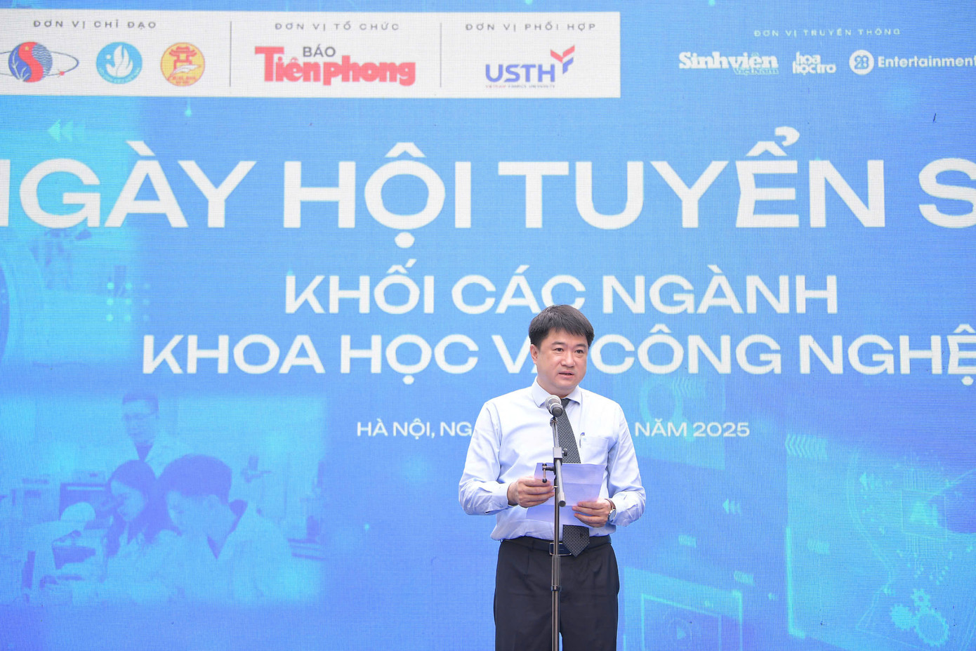 Viện Hàn lâm Khoa học và Công nghệ Việt Nam đồng hành cùng học sinh định hướng tương lai qua Ngày hội tuyển sinh 2025.