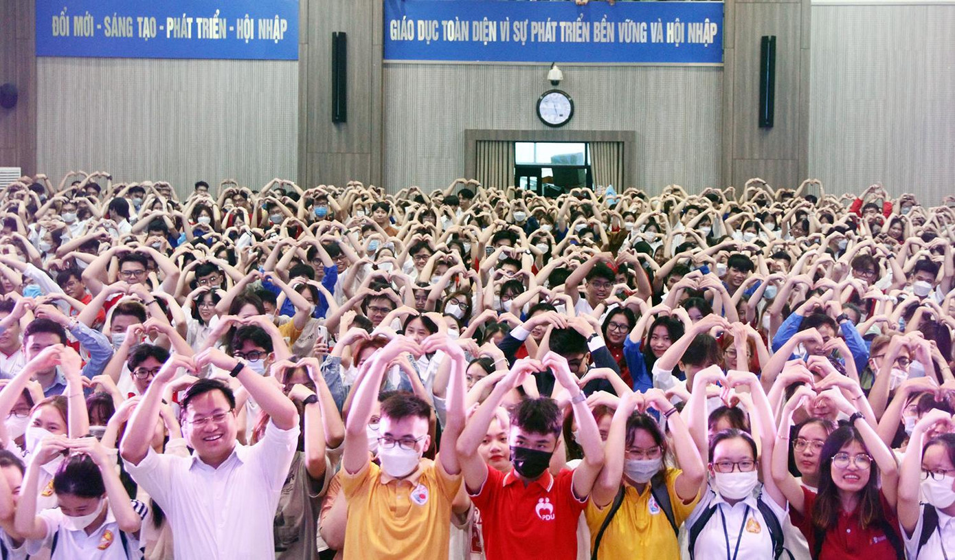 Hơn 2.000 sinh viên Thủ đô tham gia Ngày hội 'Sinh viên 5 tốt'.