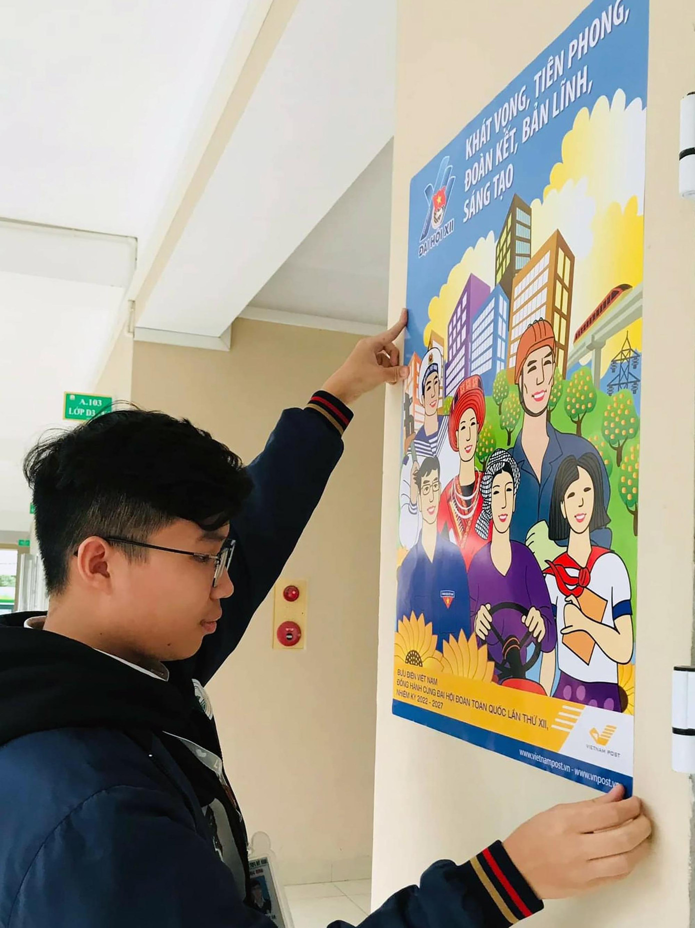 Chờ đợi ngày hội lớn của tuổi trẻ cả nước. Chờ đợi ngày hội lớn của tuổi trẻ cả nước.