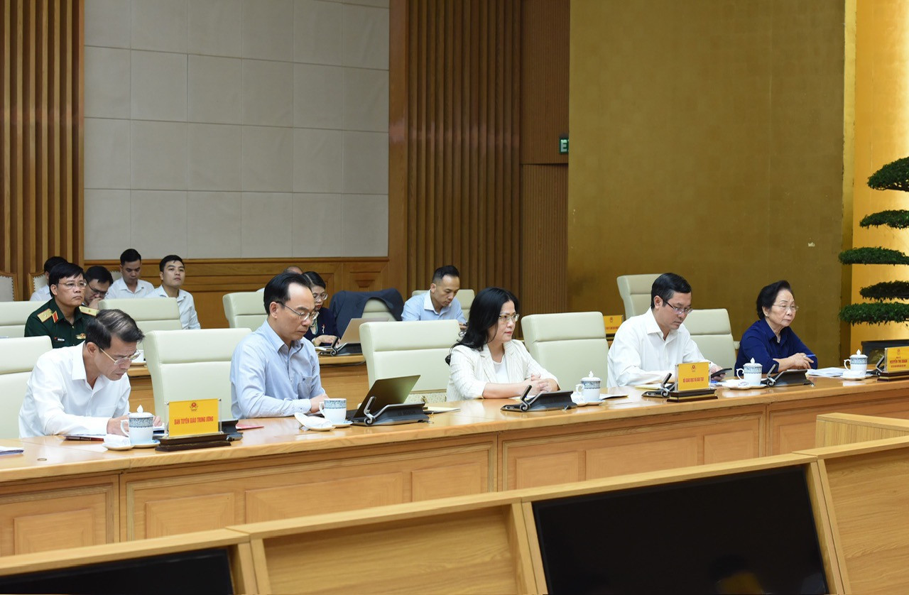 Các đại biểu tham dự Hội nghị. Ảnh: VGP/ Nhật Bắc Các đại biểu tham dự Hội nghị. Ảnh: VGP/ Nhật Bắc