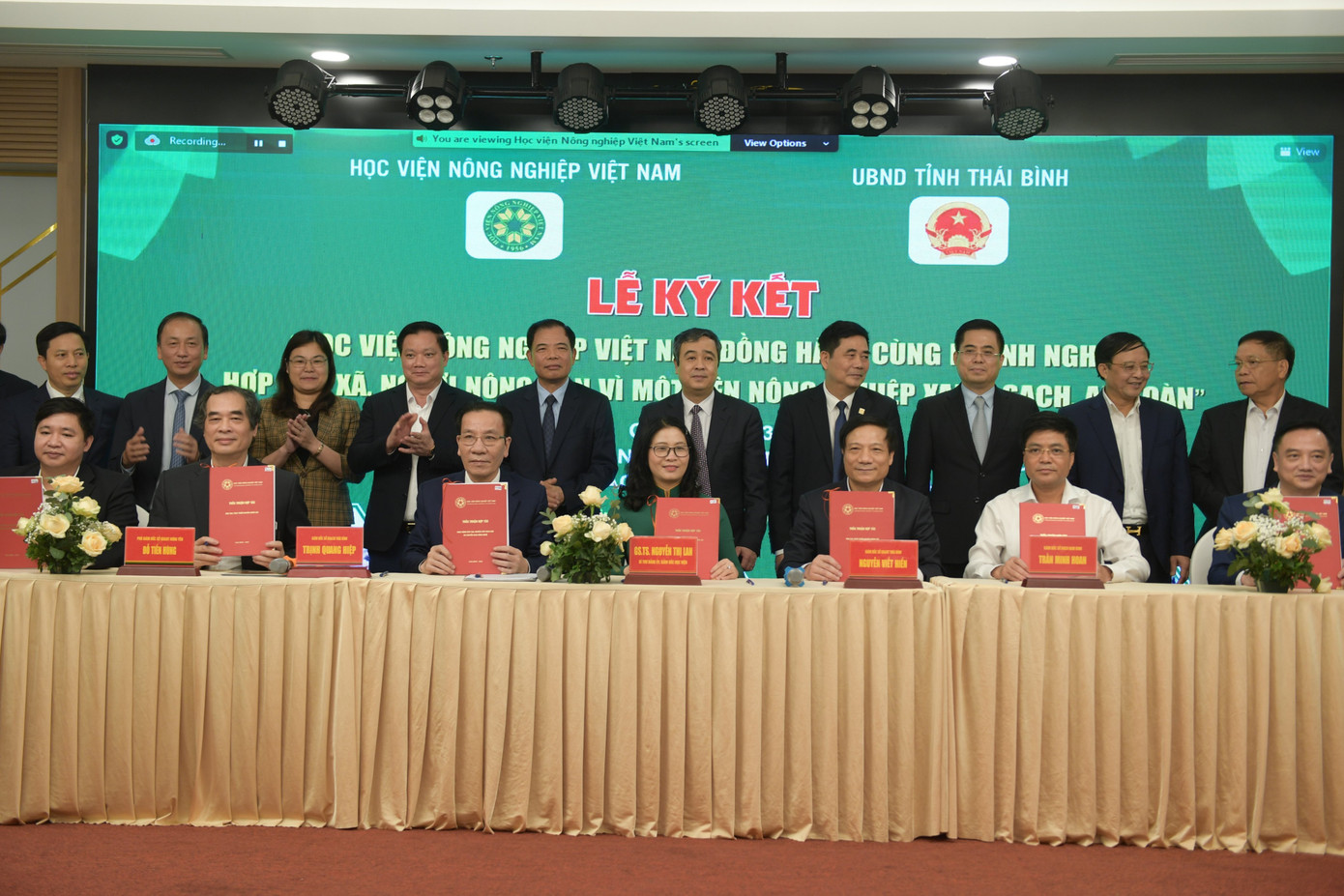 Lễ Ký kết hợp tác giữa Học viện Nông nghiệp Việt Nam và Sở GD - ĐT, Sở KH &amp; CN 4 tỉnh Đồng bằng sông Hồng.