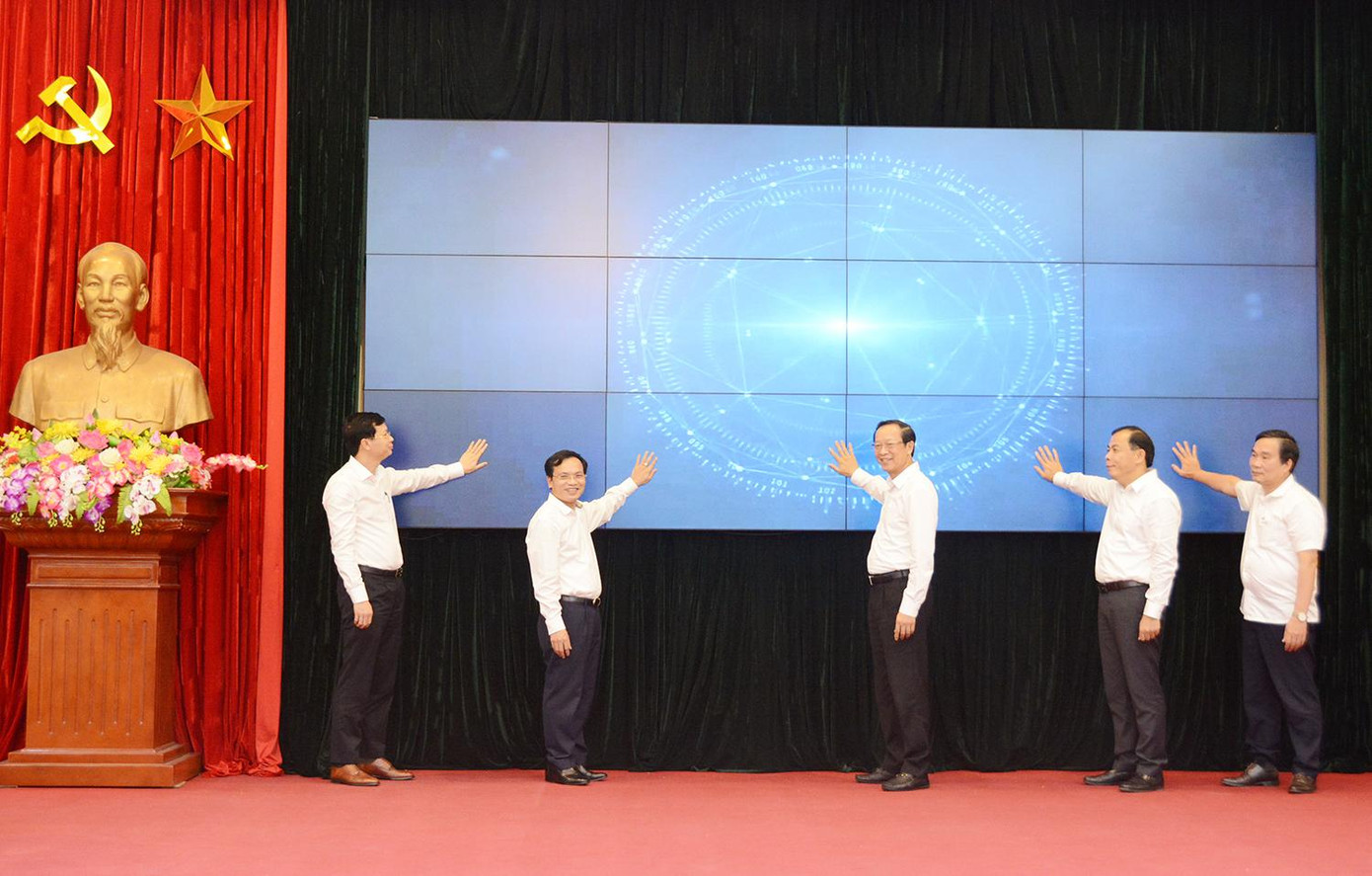 Bộ GD - ĐT tổ chức Lễ phát động Cuộc thi xây dựng thiết bị dạy học số lần thứ I, năm 2022. Bộ GD - ĐT tổ chức Lễ phát động Cuộc thi xây dựng thiết bị dạy học số lần thứ I, năm 2022.