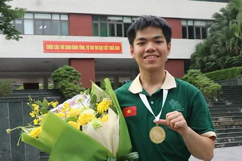 Nguyễn Hữu Tiến Hưng – cựu học sinh trường THPT Chuyên Bắc Ninh (tỉnh Bắc Ninh).