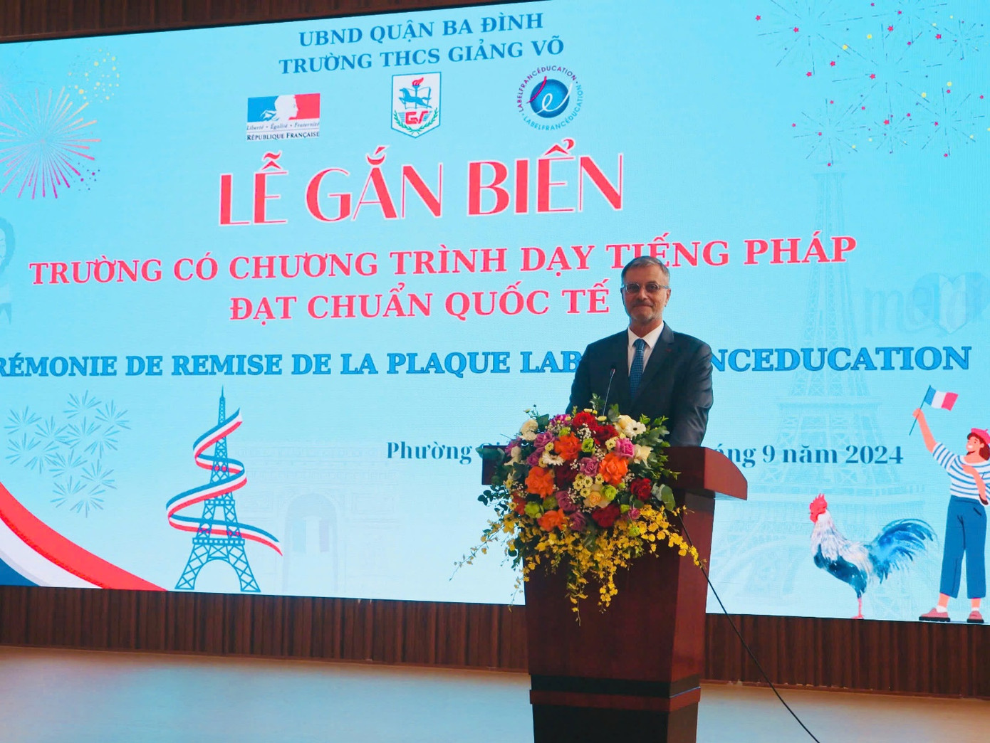 Đại sứ Olivier Brochet phát biểu tại chương trình. Đại sứ Olivier Brochet phát biểu tại chương trình.