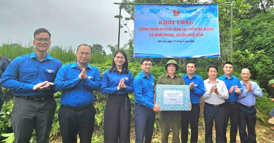 Nhiều hoạt động tiếp nối trong khuôn khổ chương trình.