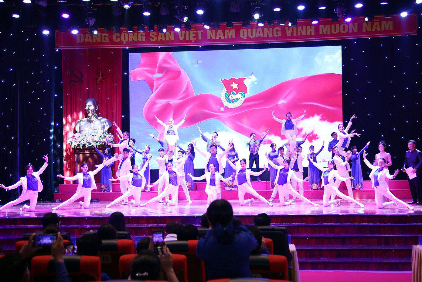 Khai mạc chương trình "Gặp gỡ hữu nghị thanh niên Việt Nam – Lào" năm 2022.