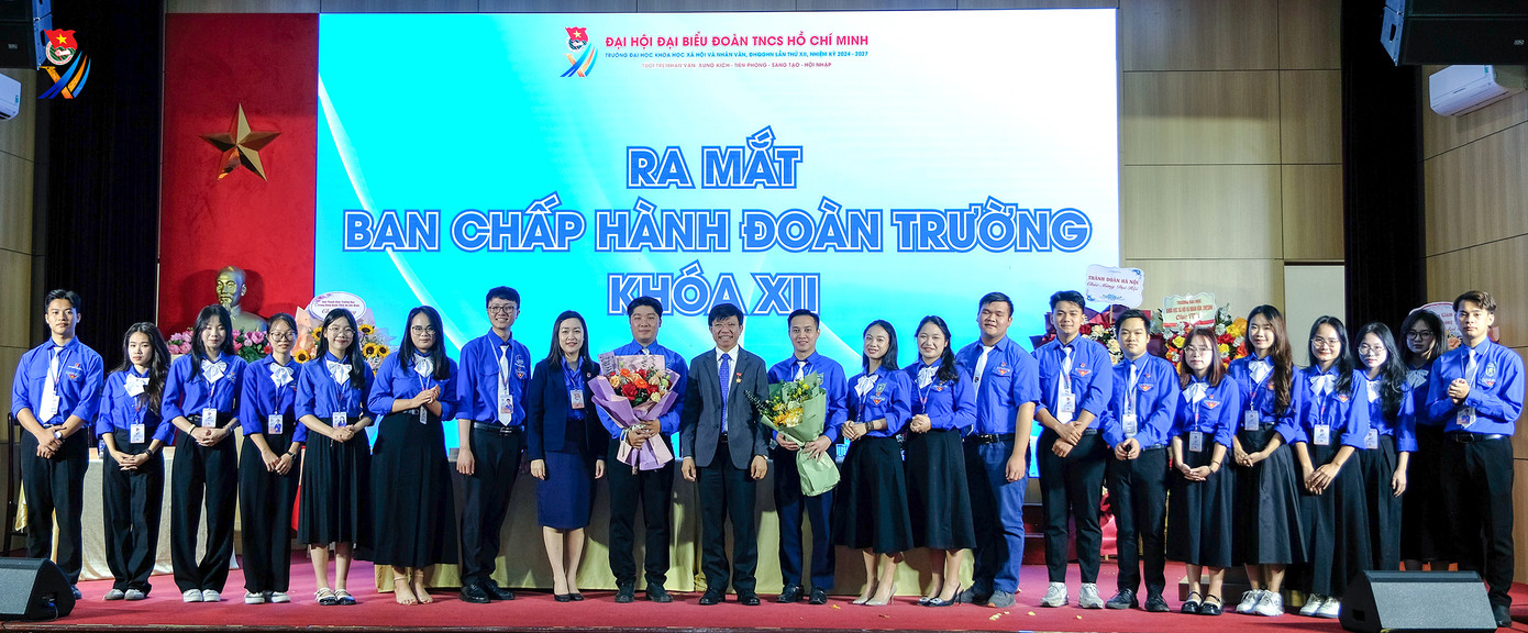 Ban Chấp hành Đoàn TNCS Hồ Chí Minh trường ĐH KHXH&NV (ĐHQG Hà Nội) lần thứ XII ra mắt tại Đại hội. Ban Chấp hành Đoàn TNCS Hồ Chí Minh trường ĐH KHXH&NV (ĐHQG Hà Nội) lần thứ XII ra mắt tại Đại hội.