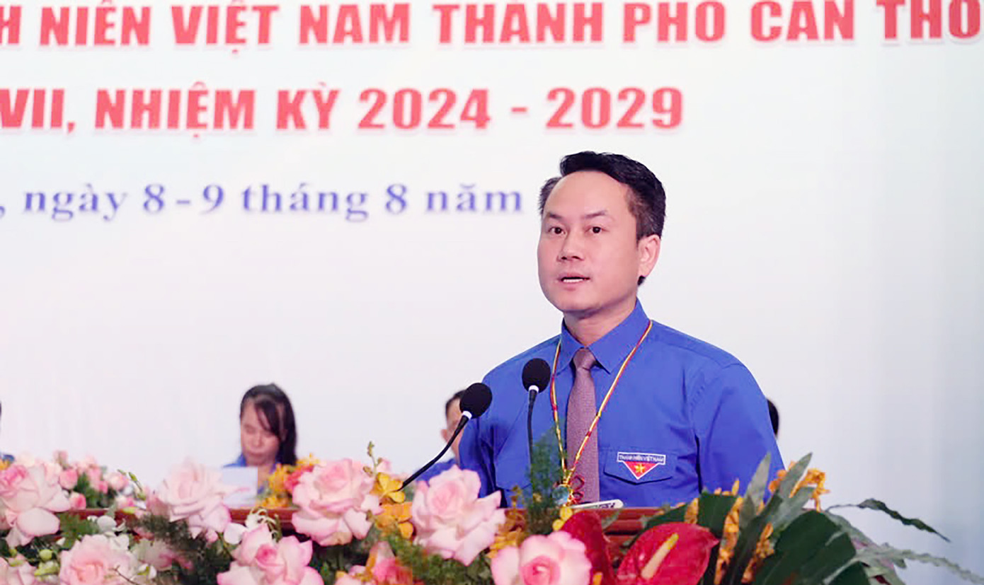 Anh Nguyễn Kim Quy - Phó Chủ tịch thường trực T.Ư Hội LHTN Việt Nam phát biểu chỉ đạo Đại hội. Anh Nguyễn Kim Quy - Phó Chủ tịch thường trực T.Ư Hội LHTN Việt Nam phát biểu chỉ đạo Đại hội.