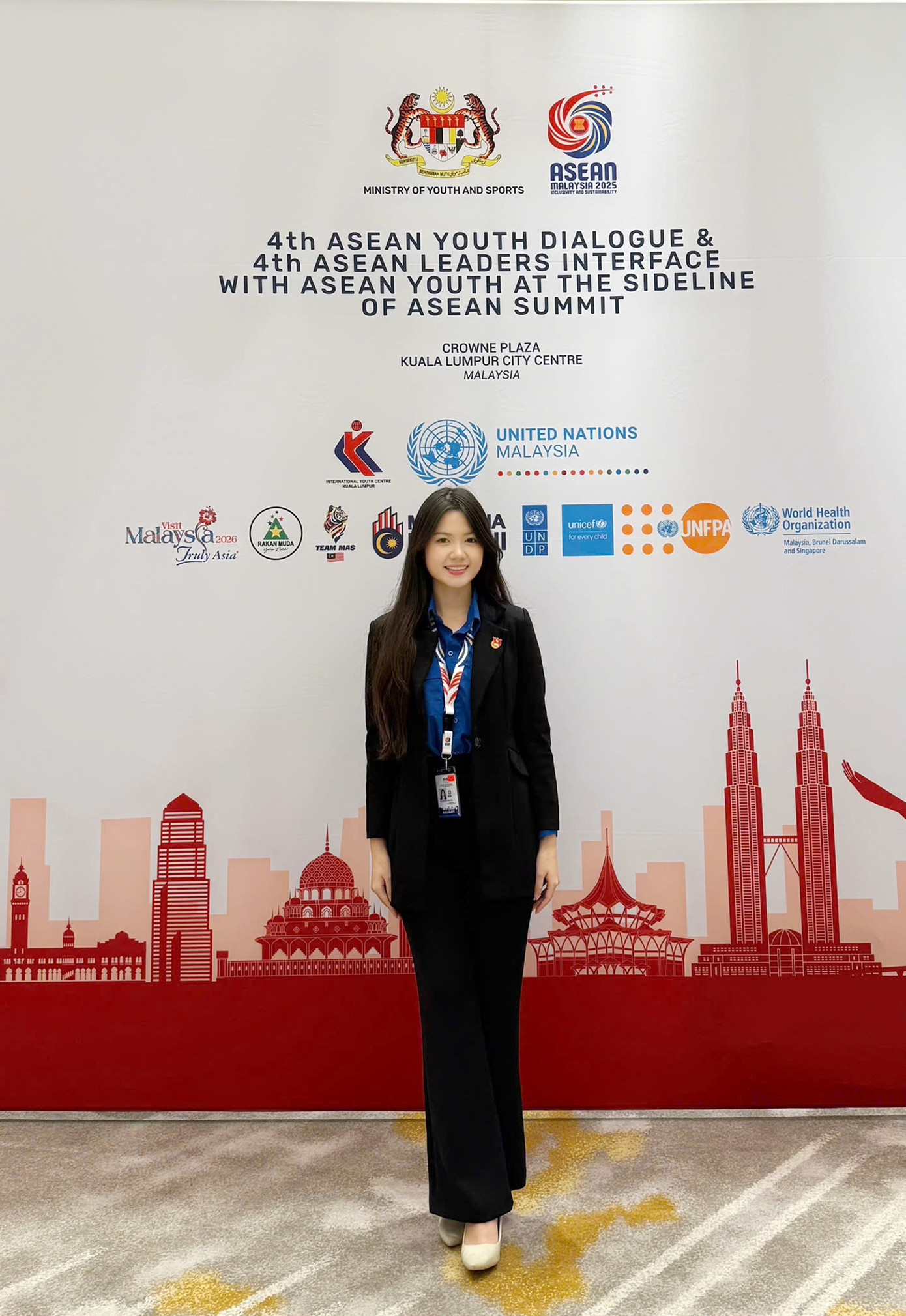 Quỳnh Anh đại diện thanh niên Việt Nam tham dự Đối thoại Thanh niên ASEAN 2025 tại Kuala Lumpur (Malaysia).