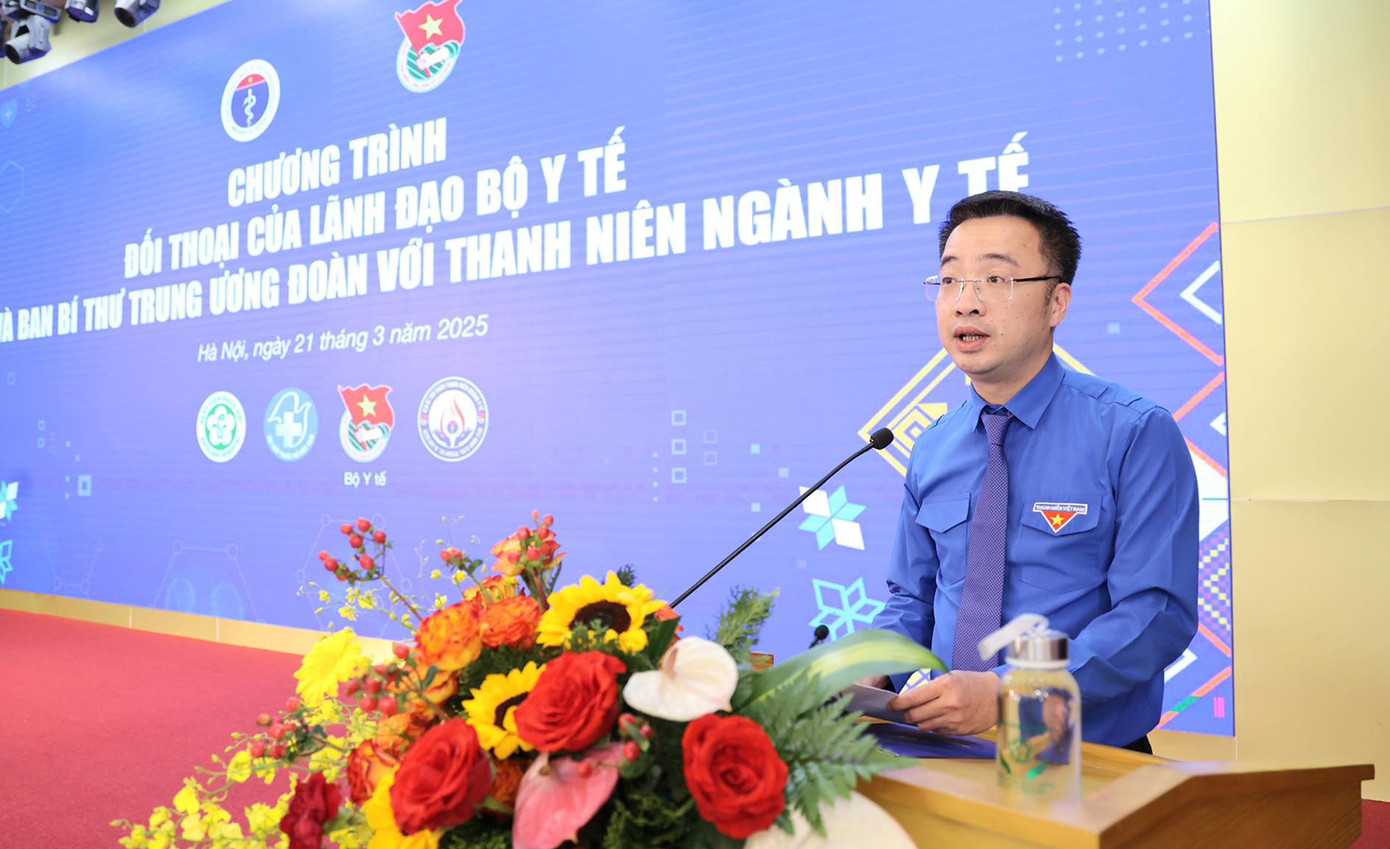 Anh Nguyễn Tường Lâm - Bí thư T.Ư Đoàn, Chủ tịch Hội LHTN Việt Nam phát biểu tại chương trình.