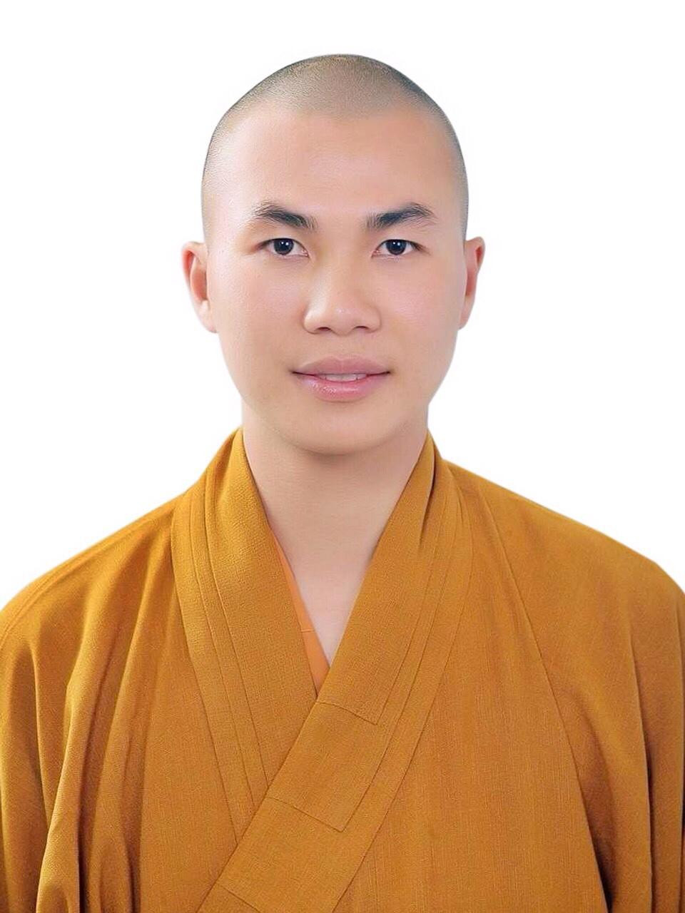 Đại Đức Thích Minh Phú, Phó Trưởng ban kiêm Chánh Thư ký Ban Từ thiện xã hội, GHPG Việt Nam TP. HCM, Chủ tịch Hội từ thiện Tường Nguyên Thiền tự, Trụ trì chùa Tường Nguyên.