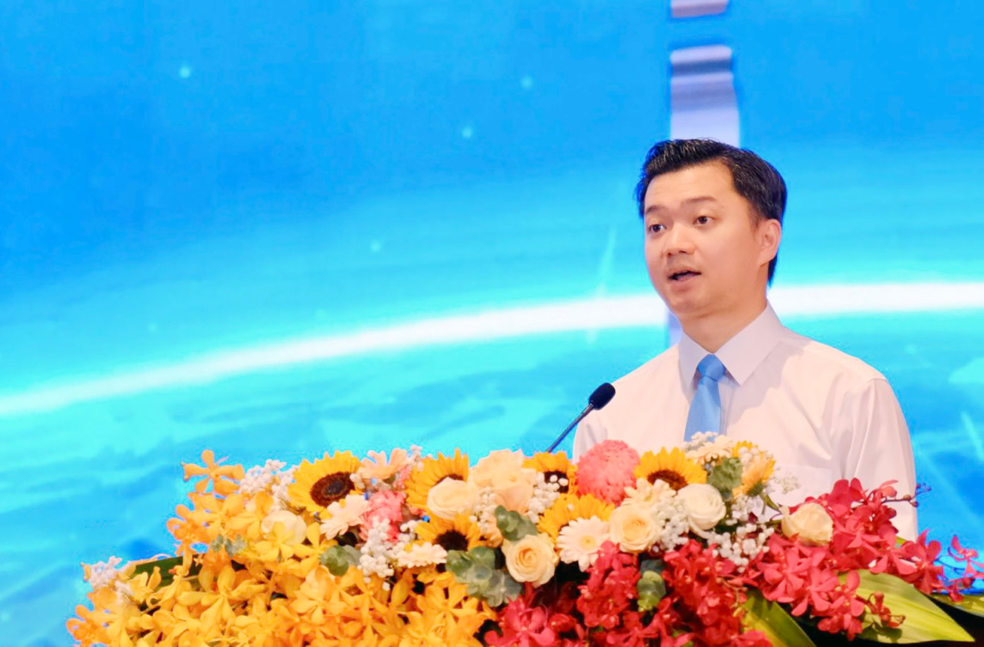 Anh Nguyễn Minh Triết - Bí thư T.Ư Đoàn, Chủ tịch T.Ư Hội Sinh viên Việt Nam phát biểu chỉ đạo Đại hội.