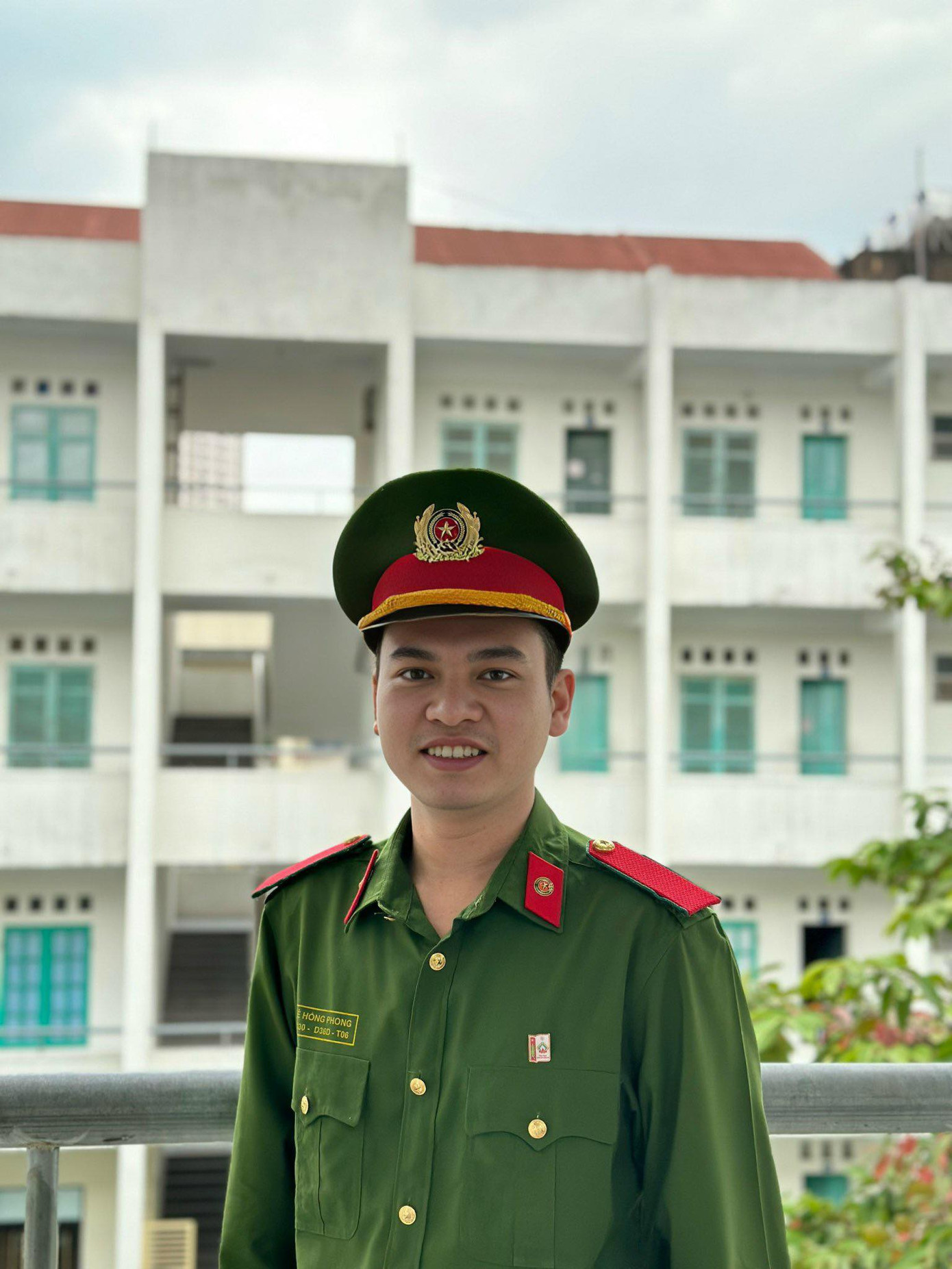 Anh Lê Hồng Phong (trường ĐH Phòng cháy Chữa cháy). Anh Lê Hồng Phong (trường ĐH Phòng cháy Chữa cháy).