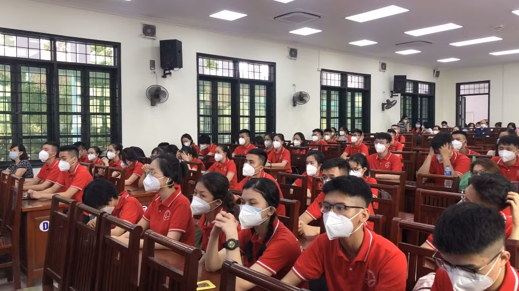 “Dấu ấn không bao giờ quên” của Hội LHTN thành phố Hà Nội những ngày chống dịch
