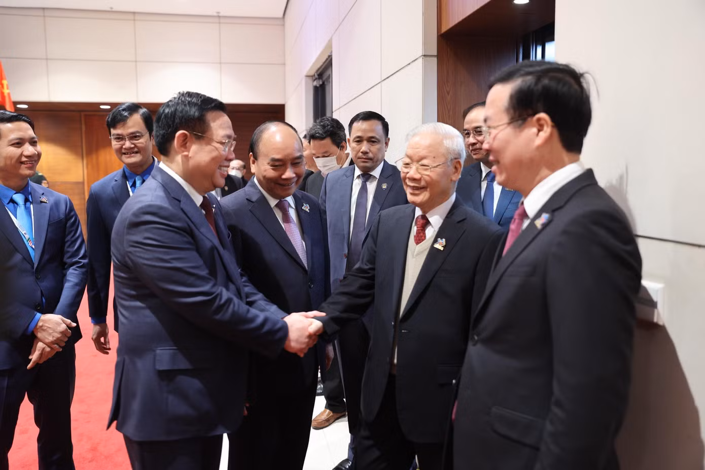 Đại hội vui mừng chào đón Tổng Bí thư Nguyễn Phú Trọng và các đồng chí lãnh đạo Đảng, Nhà nước tới dự. Ảnh: NHƯ Ý