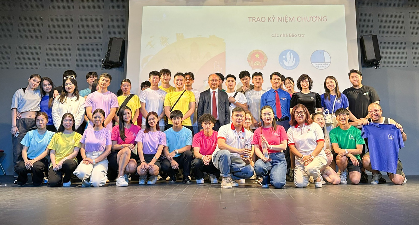 Gần 200 thanh niên, sinh viên tham gia hội trại tại châu Âu lần thứ 9.