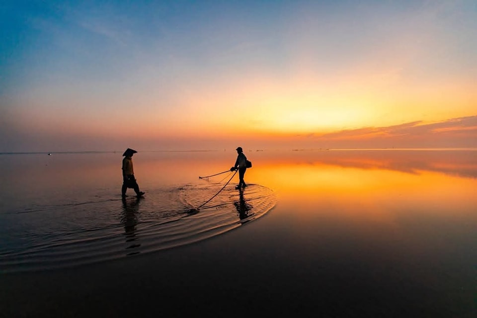 'Biển vô cực' ở Thái Bình hút giới trẻ mê xê dịch. Ảnh: Đoàn Ngọc Anh 'Biển vô cực' ở Thái Bình hút giới trẻ mê xê dịch. Ảnh: Đoàn Ngọc Anh