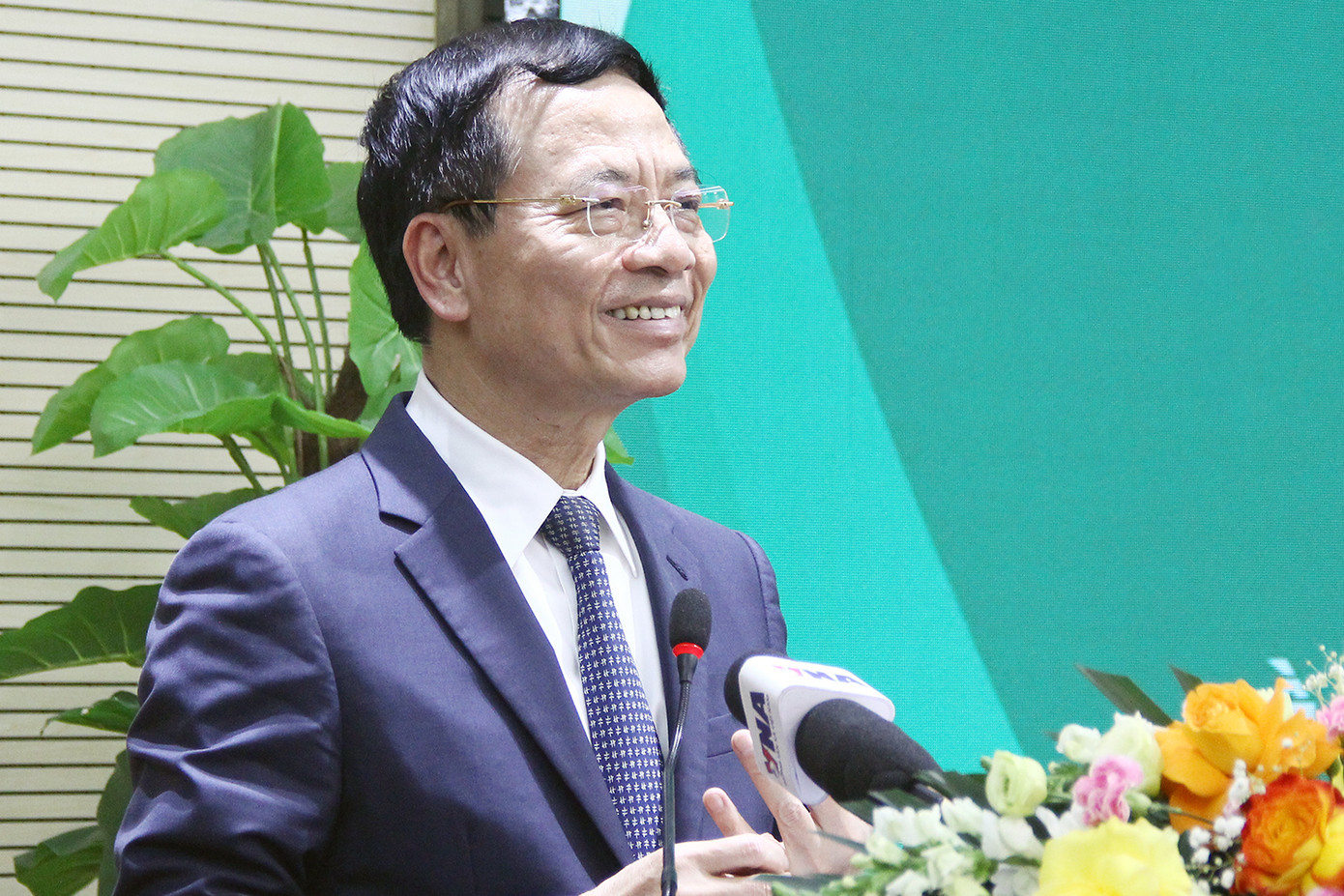 Bộ trưởng Khoa học và Công nghệ Nguyễn Mạnh Hùng phát biểu tại Hội nghị.