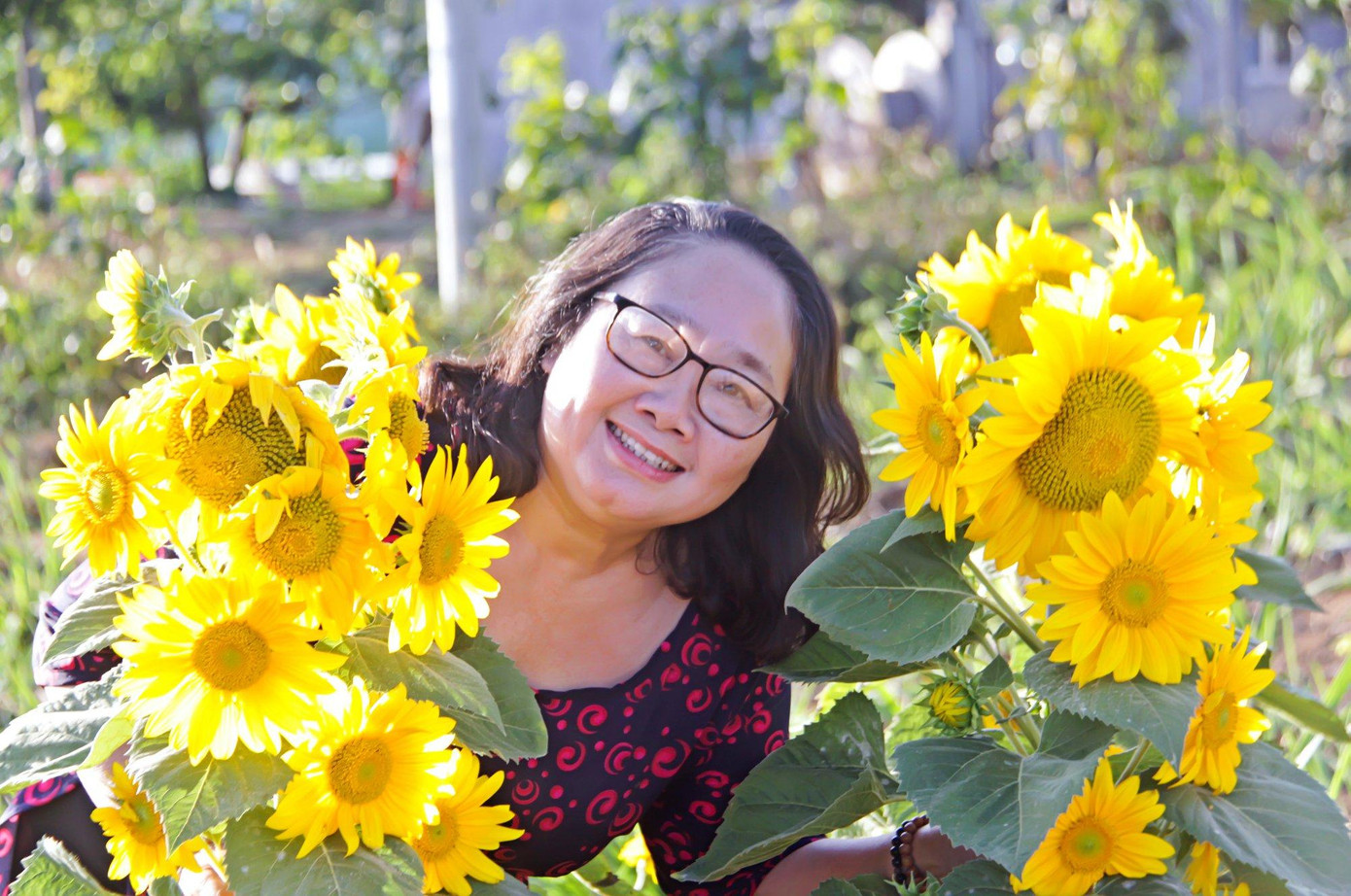 Bà Phan Thị Nhung, Chủ nhiệm CLB Tấm lòng vàng An Khê (Gia Lai).