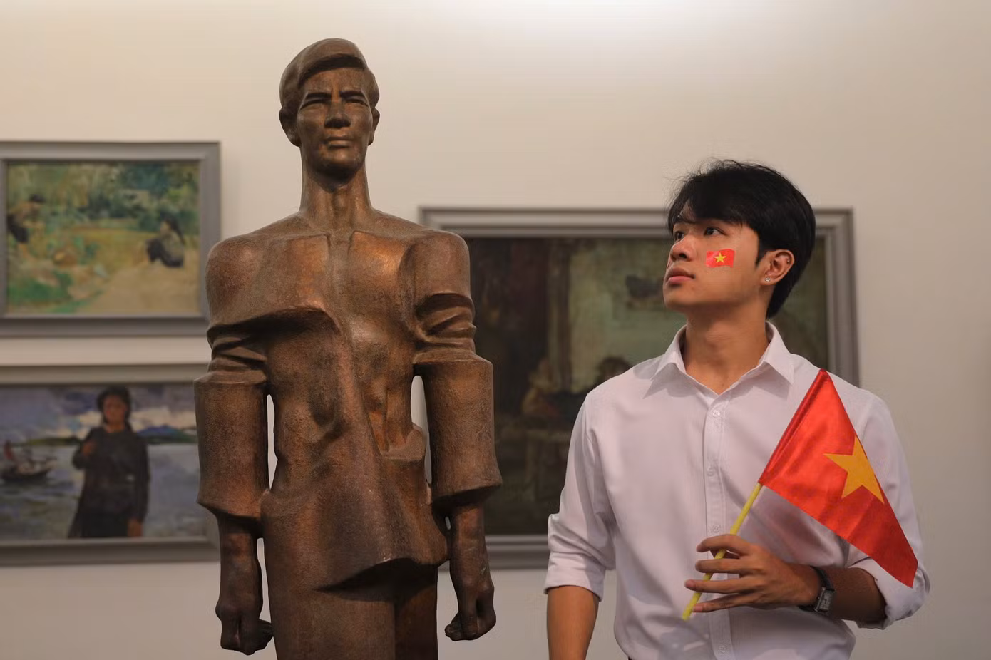 Hình ảnh đẹp tại Bảo tàng Mỹ thuật Việt Nam. Hình ảnh đẹp tại Bảo tàng Mỹ thuật Việt Nam.